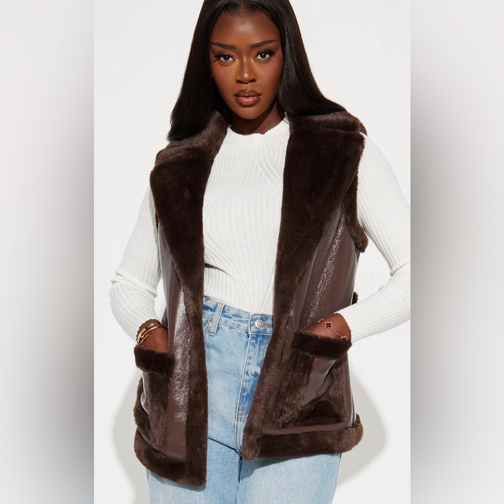 NWT Fashion Nova Faux Fur Shearling Vest - Picture 2 of 6